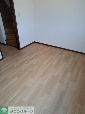 鳩が丘 貸家の物件内観写真